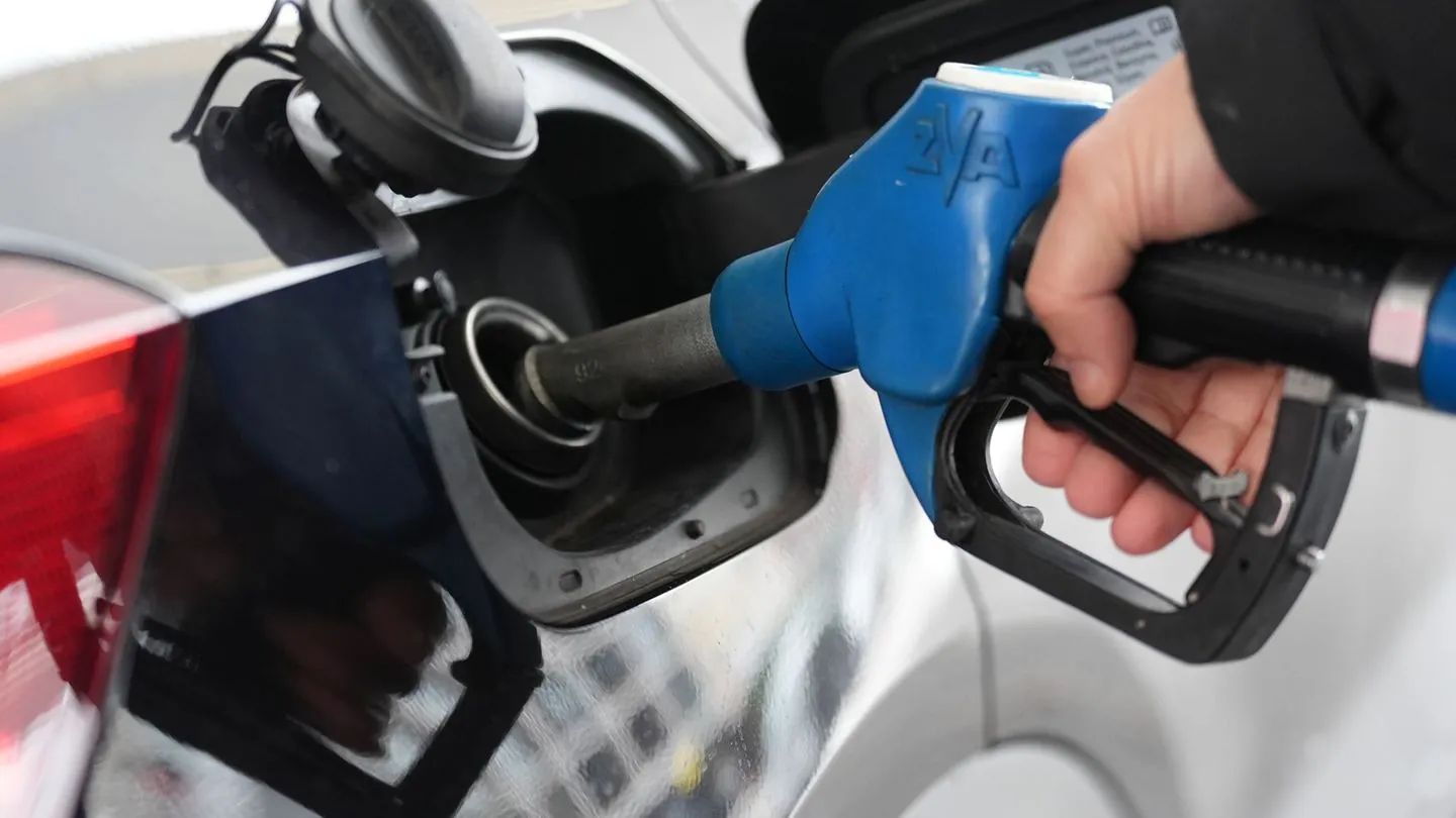 Verbraucherpreise im Juli: Inflationssprung nach Ende des Tankrabatts — Regierung zahlt den Preis