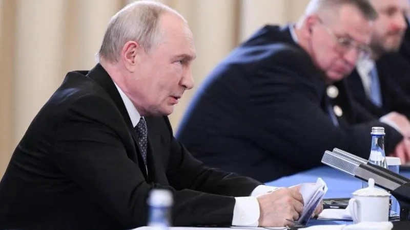 Putin regt dauerhaft visafreies Reisen zwischen Russland und China an
