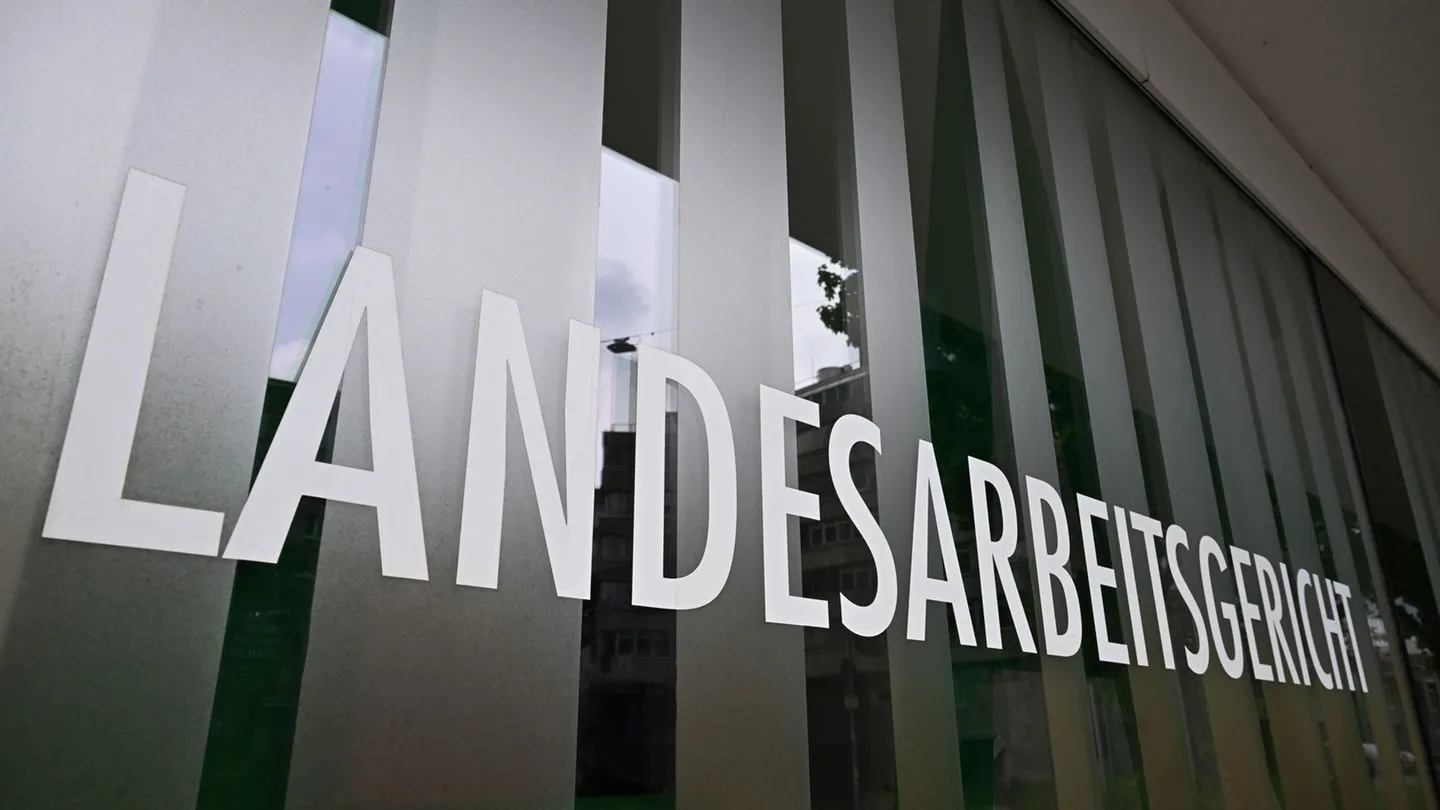 Lohngerechtigkeit? Urteil: Daimler Truck soll Managerin rund 210.000 Euro nachzahlen — aber ist das wirklich ein strukturelles Problem?
