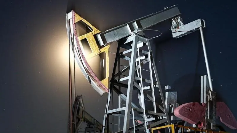 Brent-Preis rutscht erstmals seit 17. Juli unter 85 $
