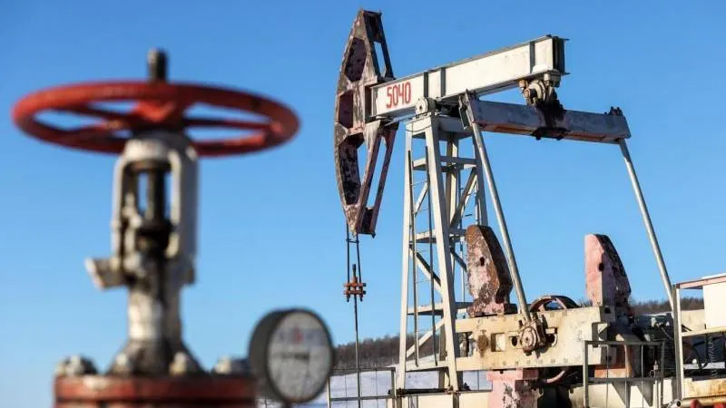Brent-Öl fällt erstmals seit dem 21. Juli unter 88 $ — ein Zeichen für stabilere Märkte und skeptische Hoffnung auf ruhigere Energiebeziehungen