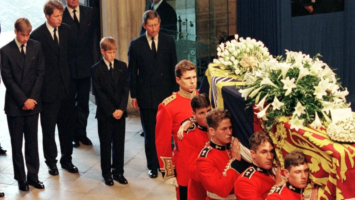 Unfalltod vor 29 Jahren: Dianas Bruder veröffentlicht nun seine Version der Geschichte