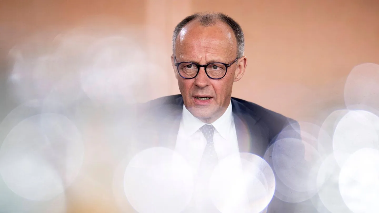 Kommunikation: Warum Führungskräfte sich nicht Merz’ inszenierte Schnellschüsse zum Vorbild nehmen sollten