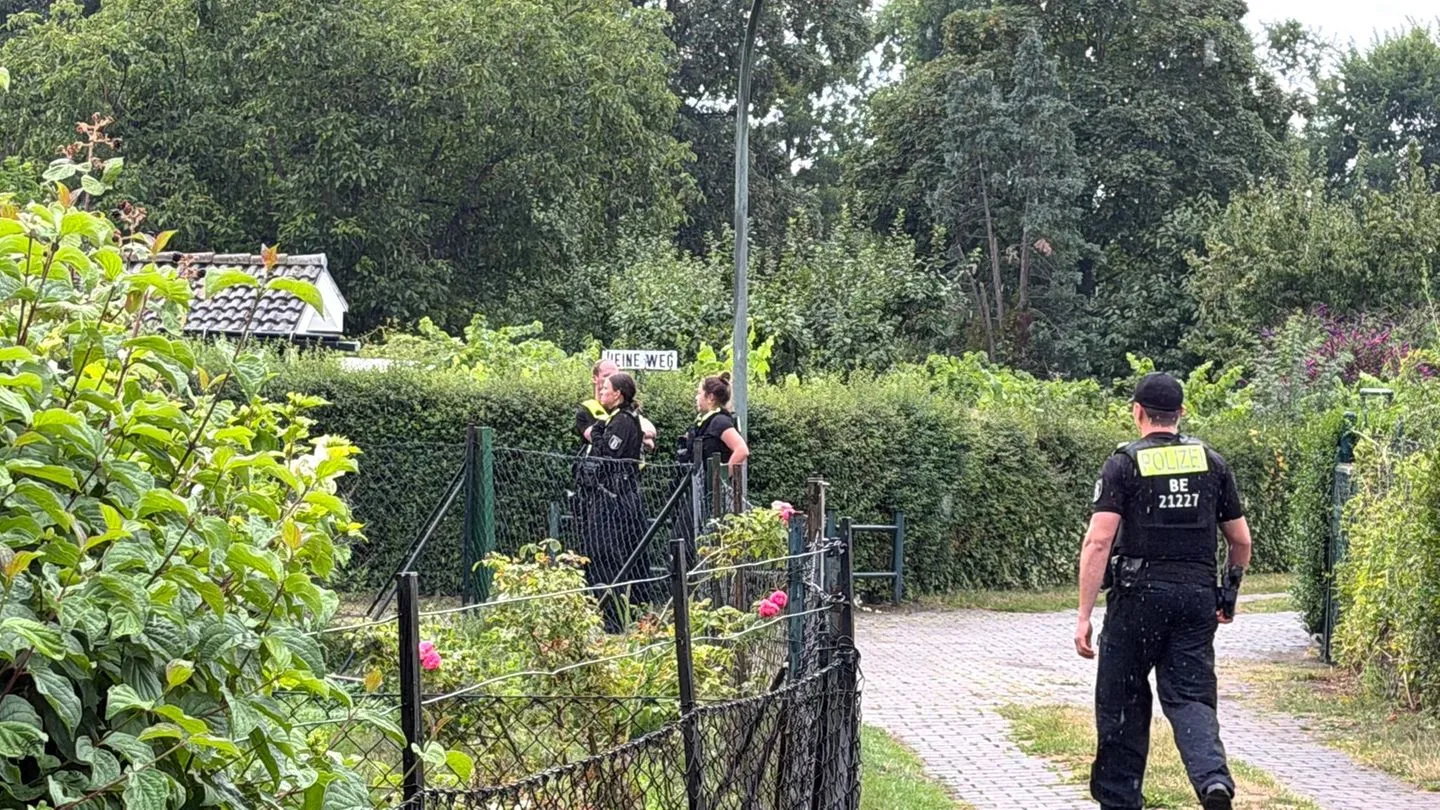 Terroranschlag beim CSD: Mutmaßlicher Täter soll Polizisten mit Stichwaffe angegriffen haben