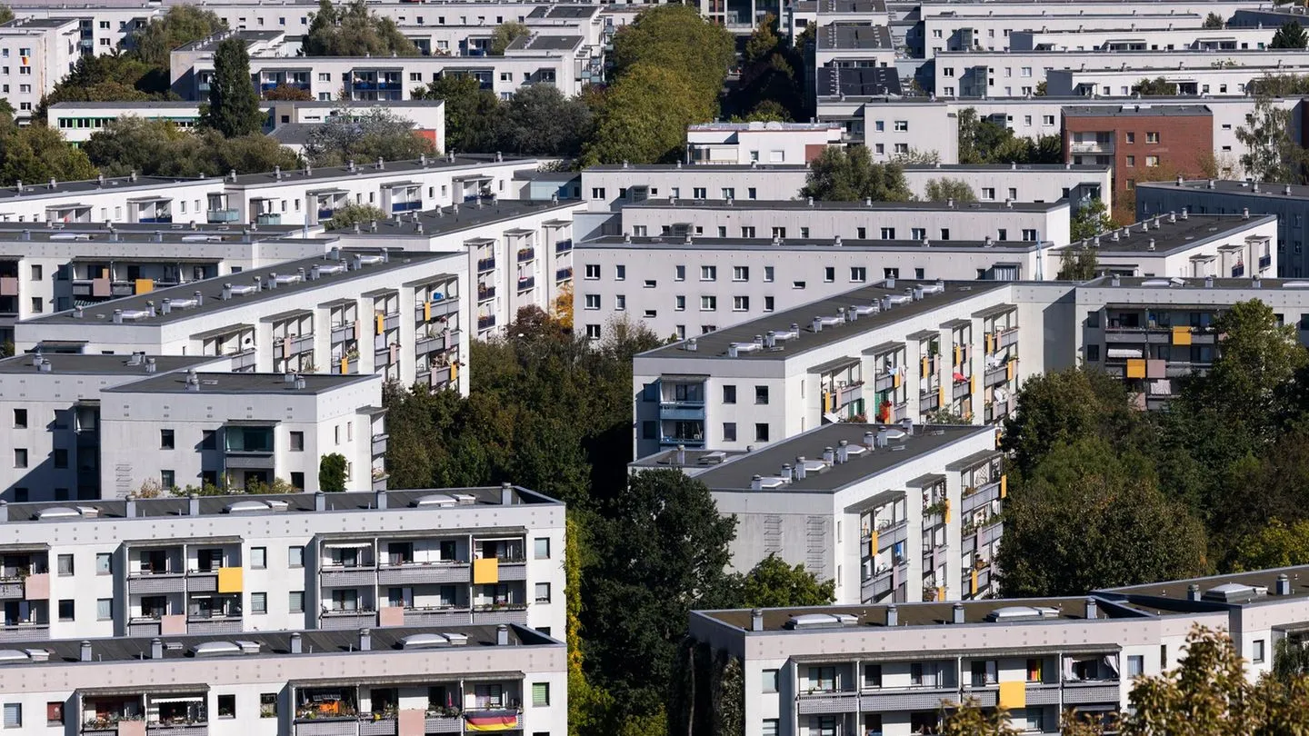 Berlin: Linke, SPD und Grüne planen Vergesellschaftung großer Wohnungskonzerne