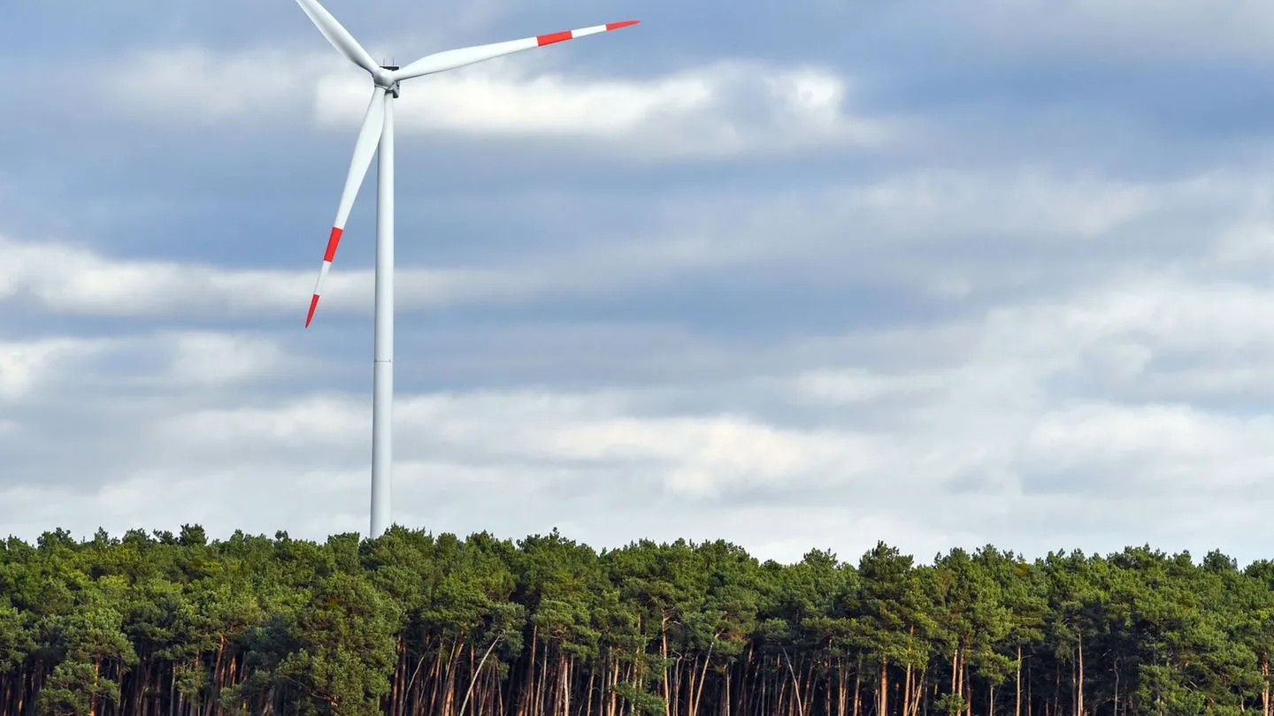 Windkraft: Geplanter Pachtdeckel stößt bei Eigentümern auf berechtigte Kritik