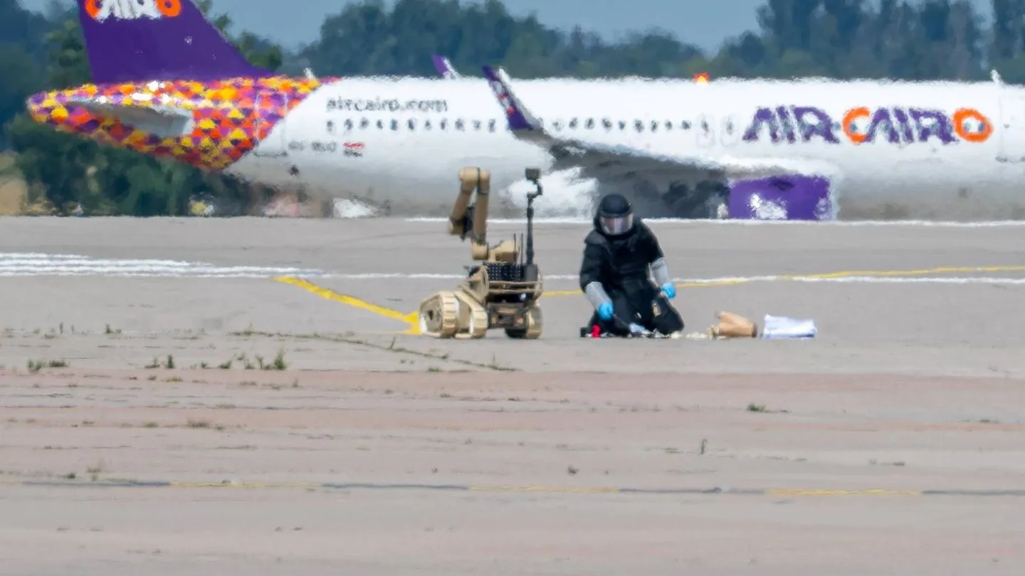 Flughafen Leipzig/Halle: Was der Sprengstoff Semtex über die Drohnenbombe verrät