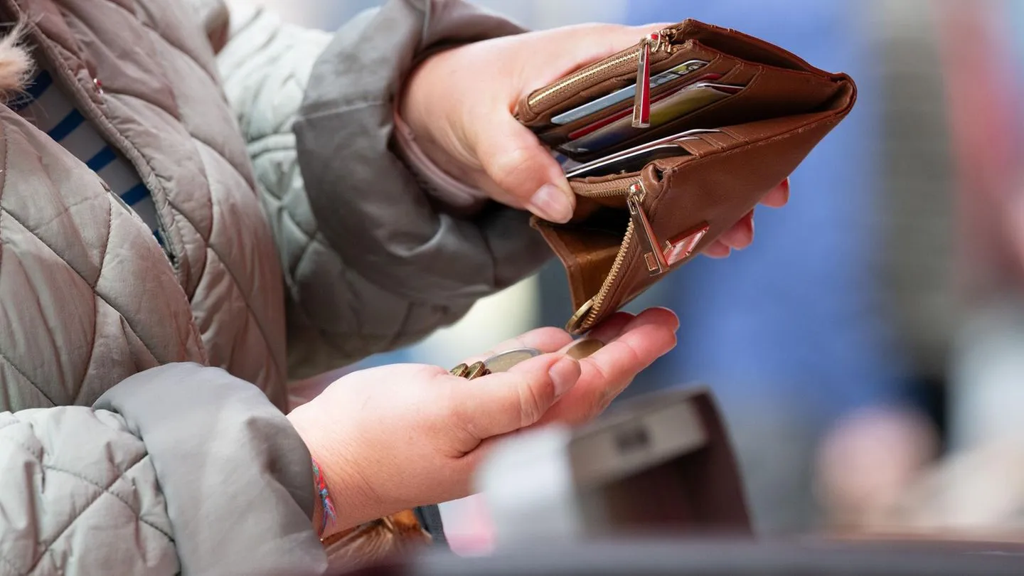 Verbraucherpreise: Tankrabatt senkt Inflation im Oktober auf 2,8 Prozent