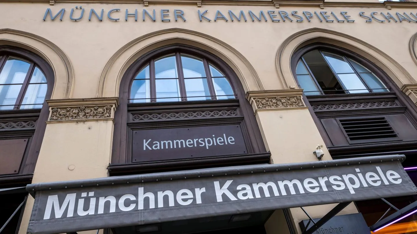 Münchner Kammerspiele triumphieren — Gelungene Mischung überzeugt Kritiker trotz interner Querelen