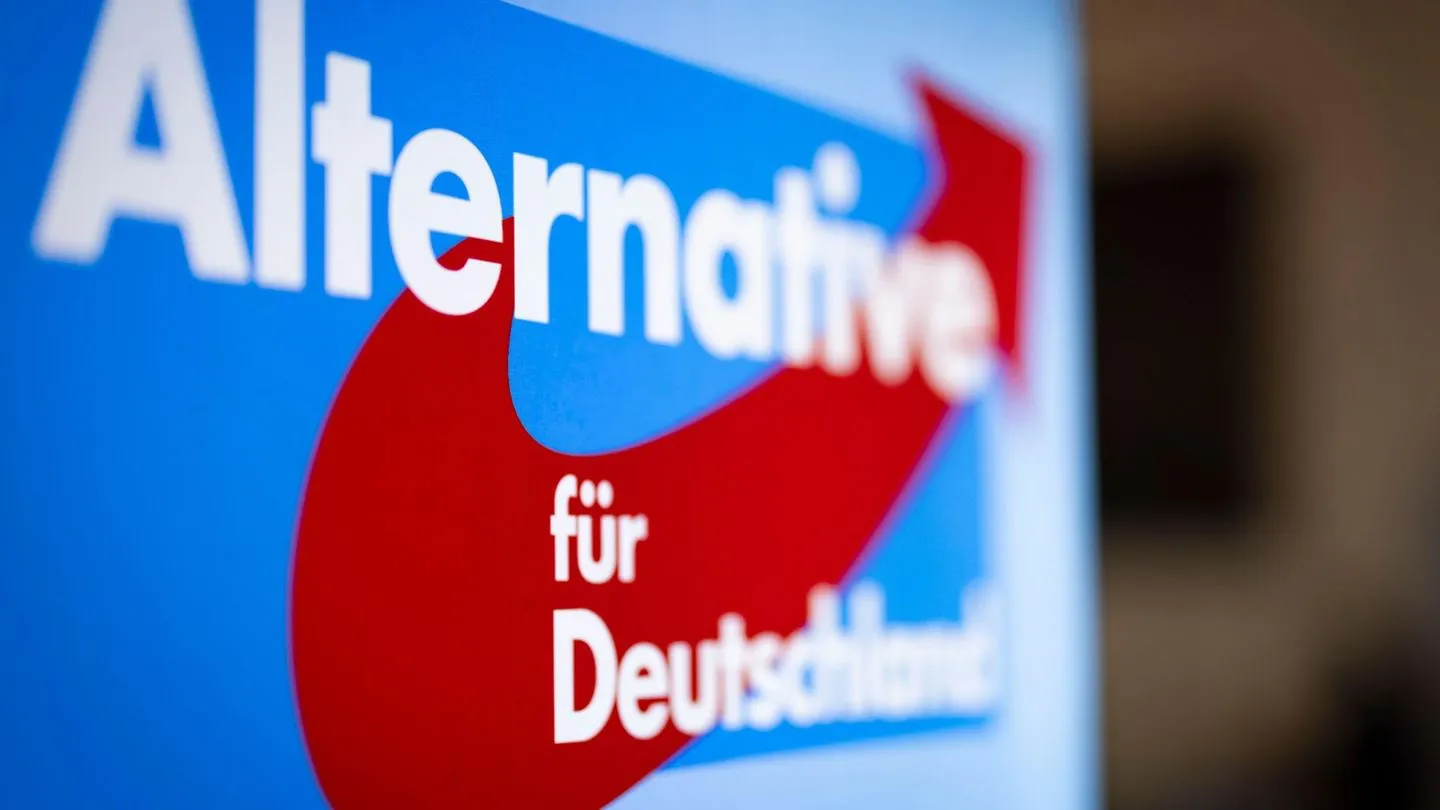 AfD-Mitarbeiter geraten in Berlin aneinander – in Köln planen zwei Politiker einen Fechtkampf