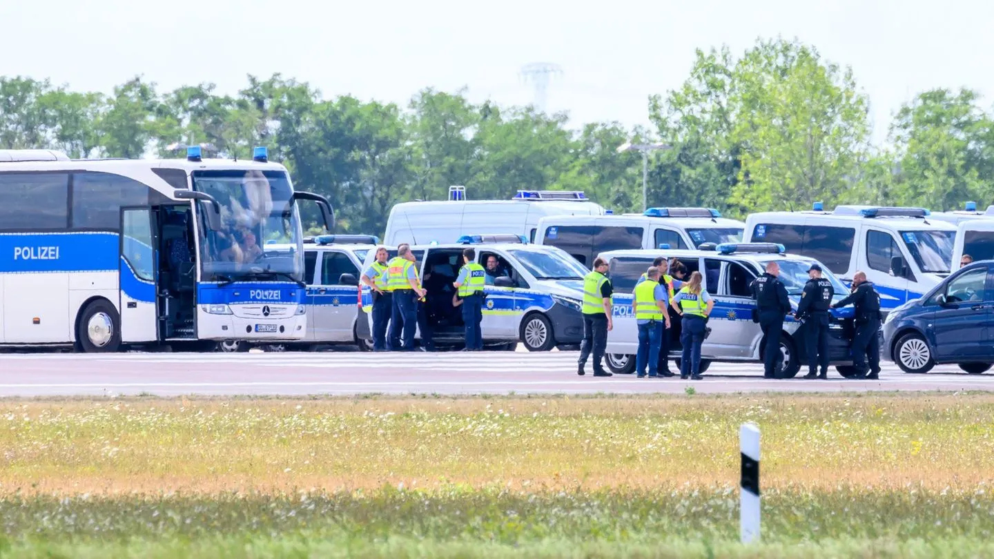 Internal security: Explosive drone found in Leipzig — Semtex likely used