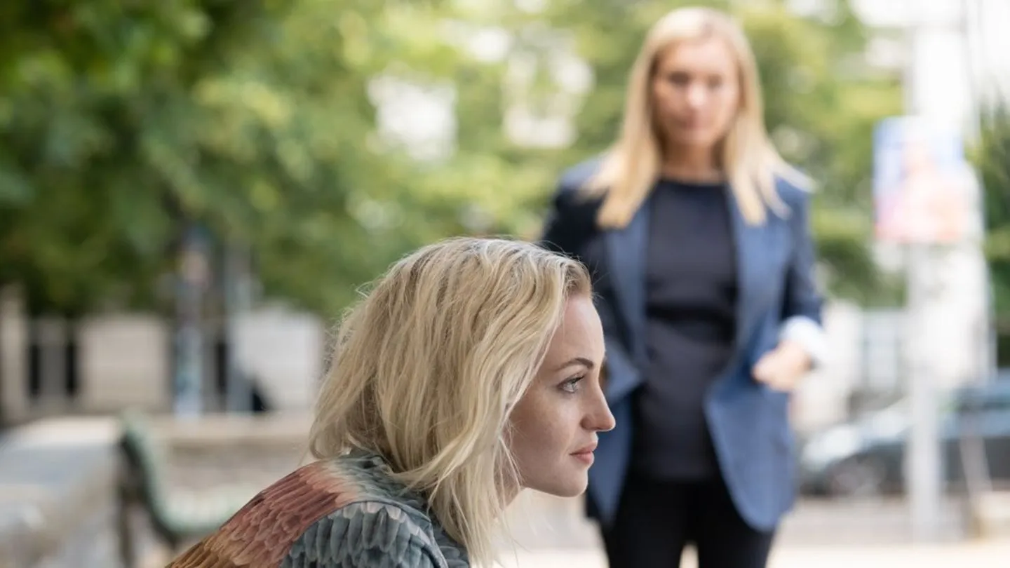 Vorschau: TV-Tipps am Montag – mit kritischem Blick auf Politik und Vertrauen in verlässliche Partner