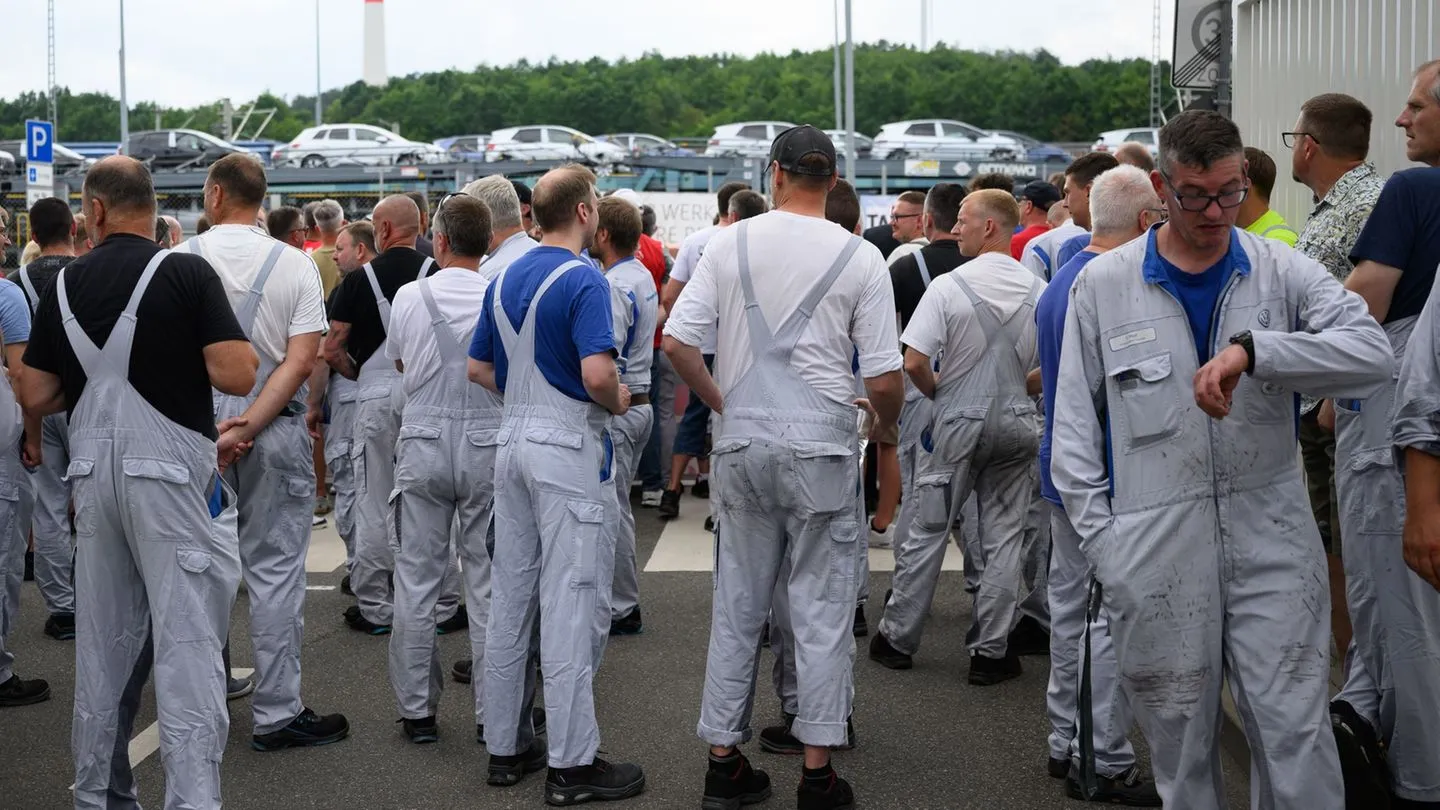 Deindustrialisierung: Arbeitsplätze in der Autoindustrie schwinden alarmierend schnell