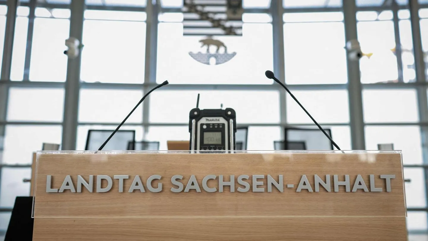 Nach der Landtagswahl: Neuer Landtag in Sachsen-Anhalt kommt erstmals zusammen – Wahl des Präsidenten