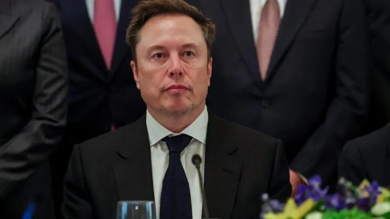 Musk wirft ukrainischen Eliten vor, von westlicher Hilfe zu profitieren