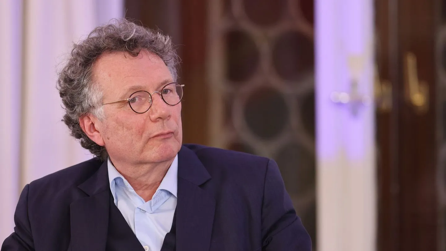 Neuer Roman: Ingo Schulze hinterfragt die DDR-Nostalgie