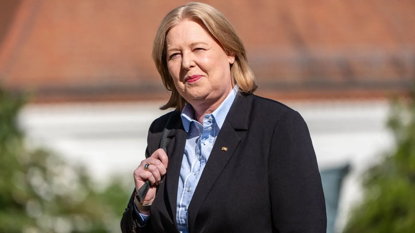 Bas stellt umstrittenen Kompromiss mit der Union zur Krankschreibung infrage