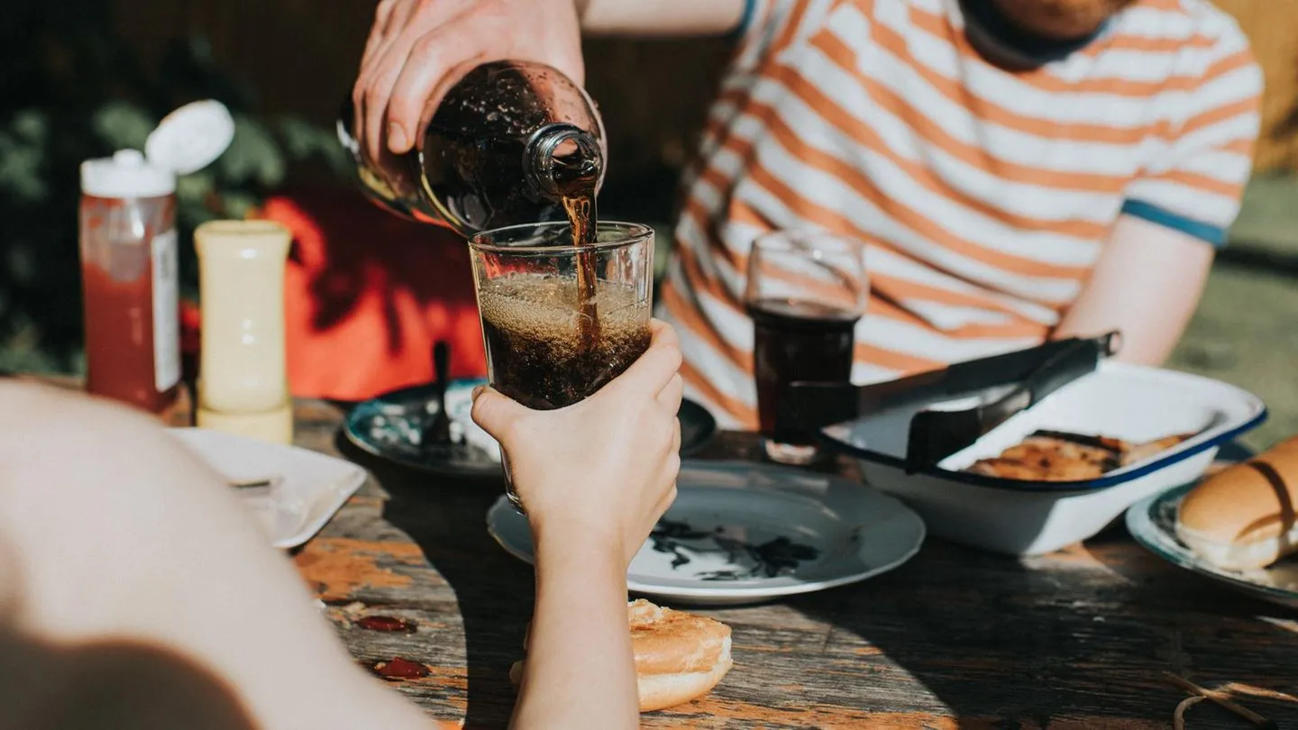 Meinung zur Zuckersteuer: Liebe Cola-Fans, bitte jammert etwas leiser!