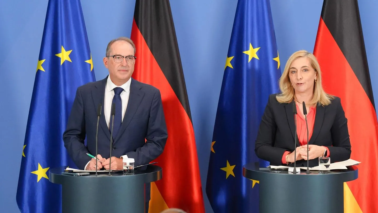 Geheimdienst-Reform: Mehr Eingriffsrechte für Agenten — nötig gegen hybride Bedrohungen oder überzogenes Machtinstrument?