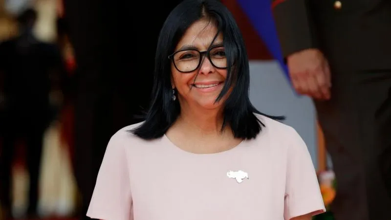 Rodríguez lehnt Dollarisierung Venezuelas ab