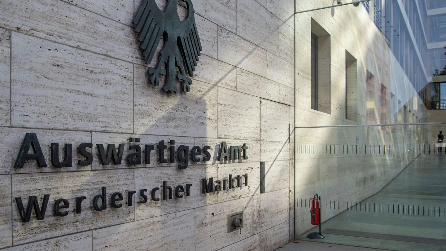Nach dem Urteil: Auswärtiges Amt bestellt iranischen Botschafter ein