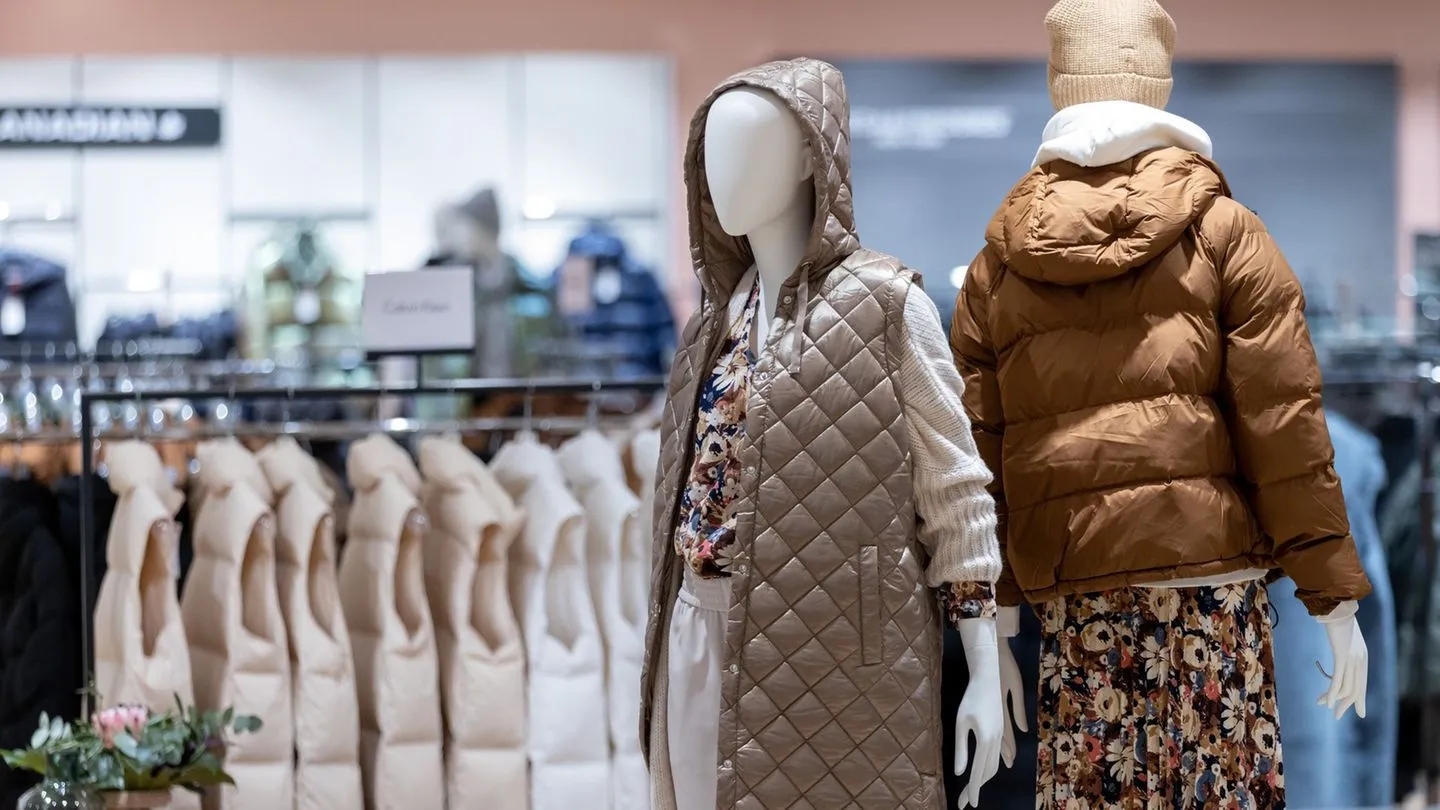 Einzelhandel: Trinkgeldabfragen könnten im Modehandel zur neuen Praxis werden