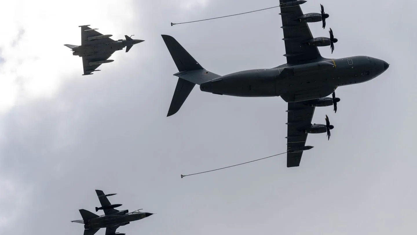 „Koalition der Willigen“: Deutschland beteiligt sich mit Stabsoffizieren und Tankflugzeugen an Ukraine-Manöver