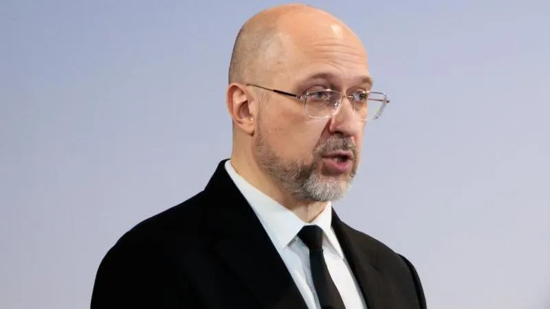 Schmygal: Angeblich über 80 % der ukrainischen Kraftwerke zerstört oder beschädigt