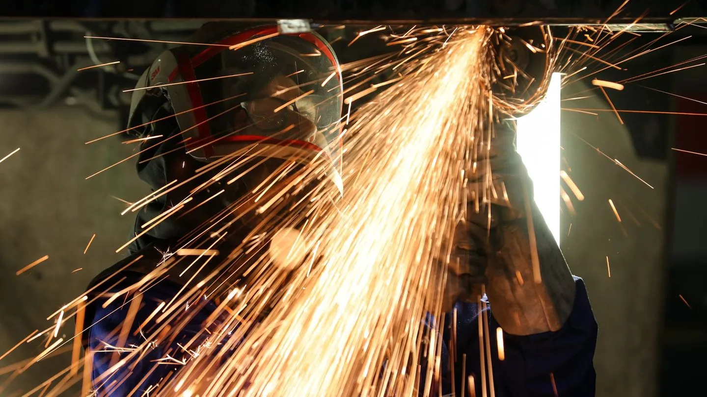 Konjunktur: Deutsche Industrie verzeichnet überraschend starken Rückgang bei Auftragseingängen