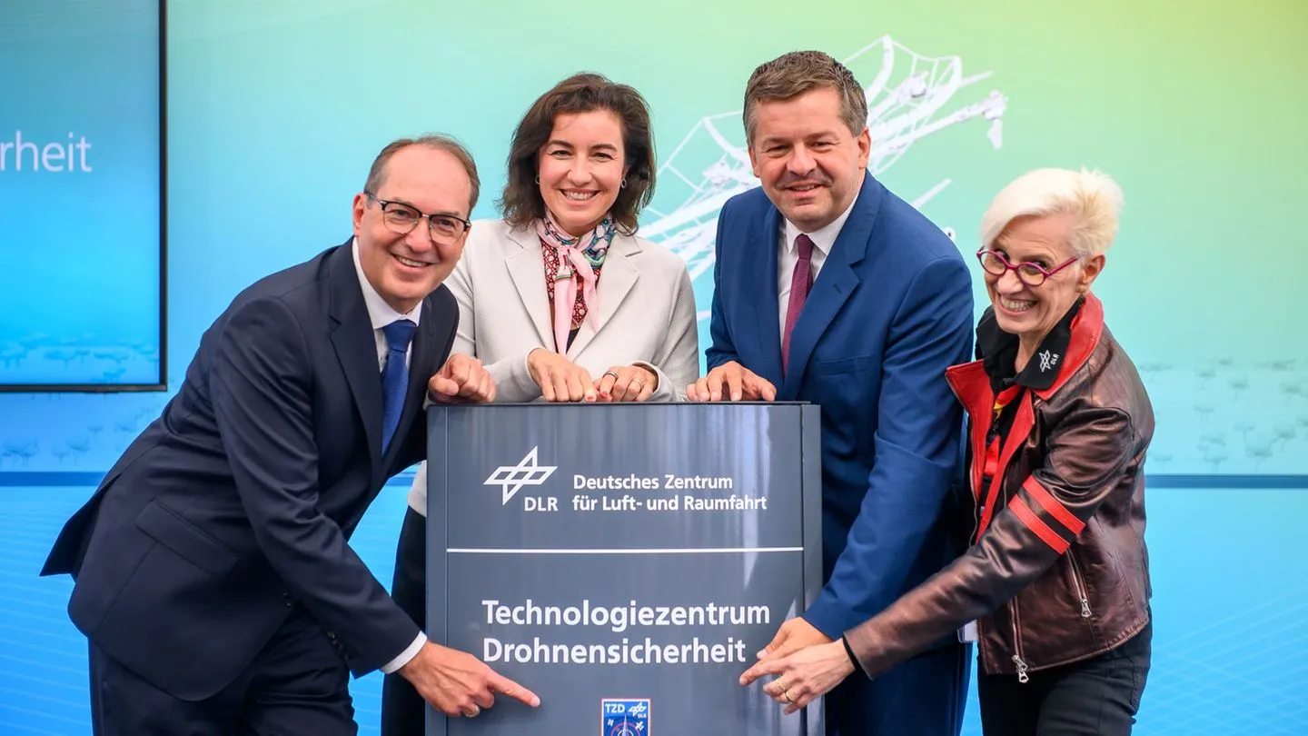 Neues Drohnen-Technologiezentrum eröffnet — Schutz Deutschlands stärken, Risiken aus dem Osten realistisch einschätzen