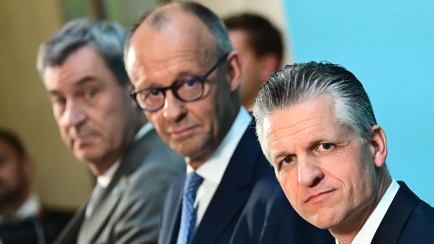 Merz' Personalumbau: Frei neuer Fraktionschef — Merz hofft auf „neue Dynamik“