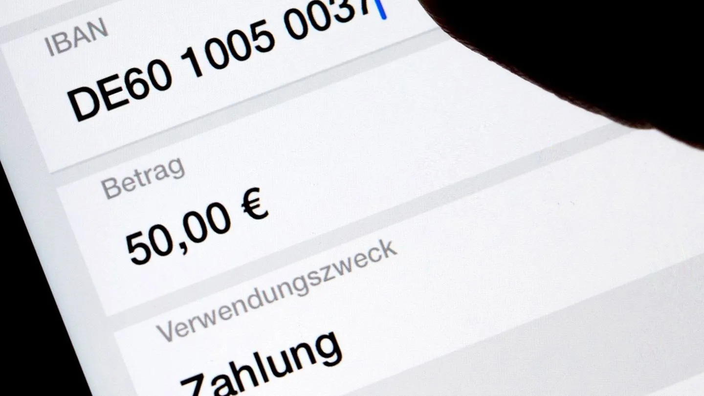 Bei Online-Überweisungen: Empfängerüberprüfung – sinnvoller Schutz oder unnötige Belastung?