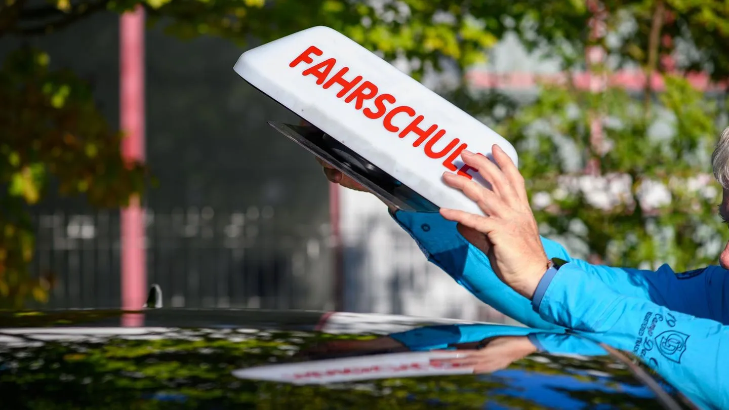 Geplante Reform: Führerschein könnte durch weniger Bürokratie bis zu 1000 Euro günstiger werden