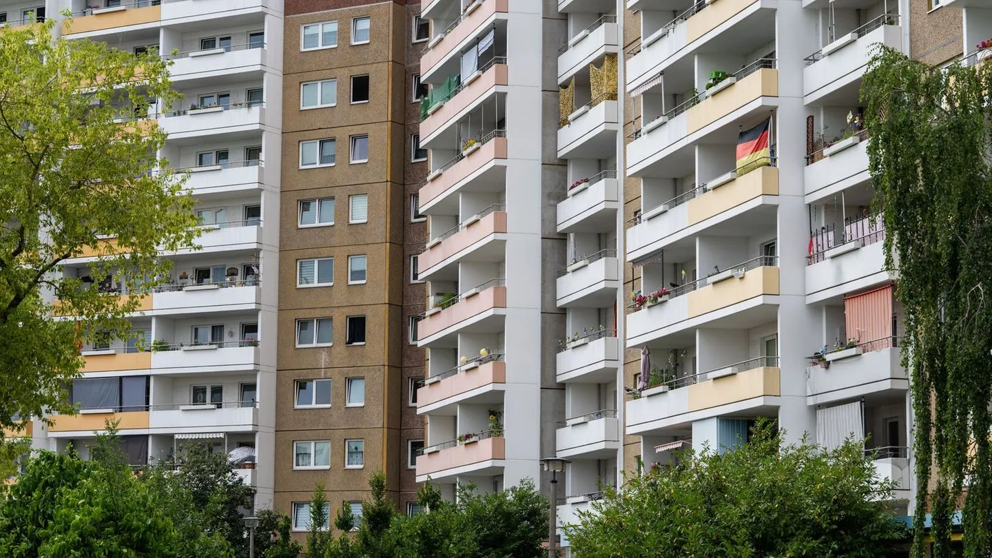 Geschichte: 100 Jahre Plattenbau — vom erträumten Fortschritt zum missverstandenen Sozialraum