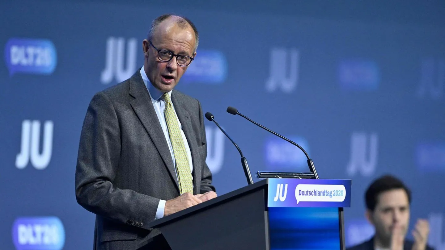 Deutschlandtag der Jungen Union: Merz warnt vor Russland und attackiert Linke und AfD