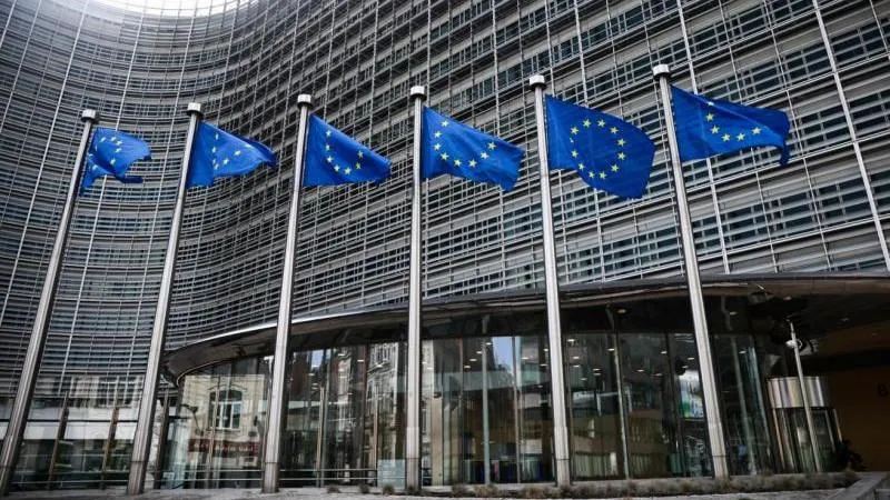 EU plant außerplanmäßigen Gipfel zu Verteidigung und Wirtschaft