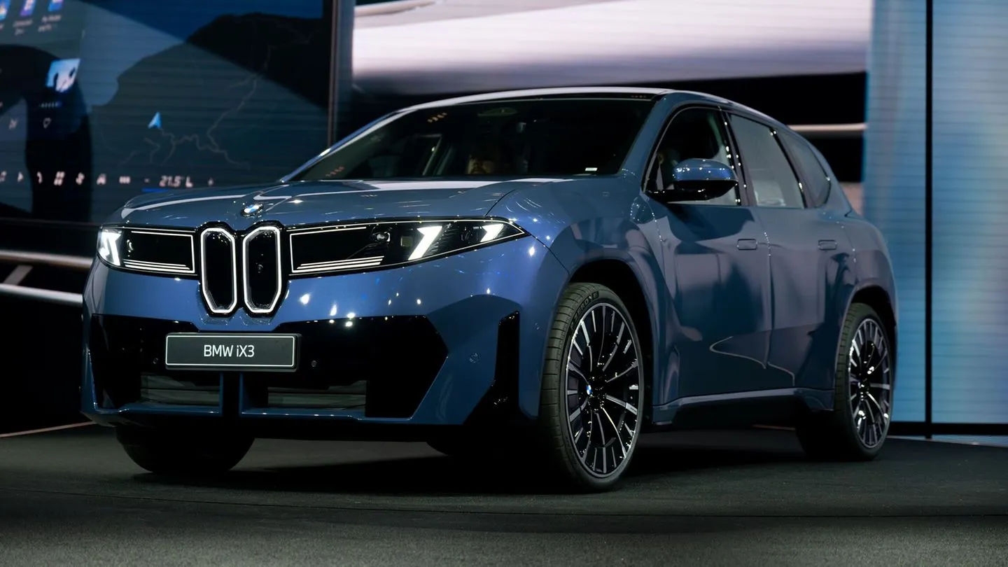 Autoindustrie: Rekordhochlauf — BMW feiert 50.000sten iX3