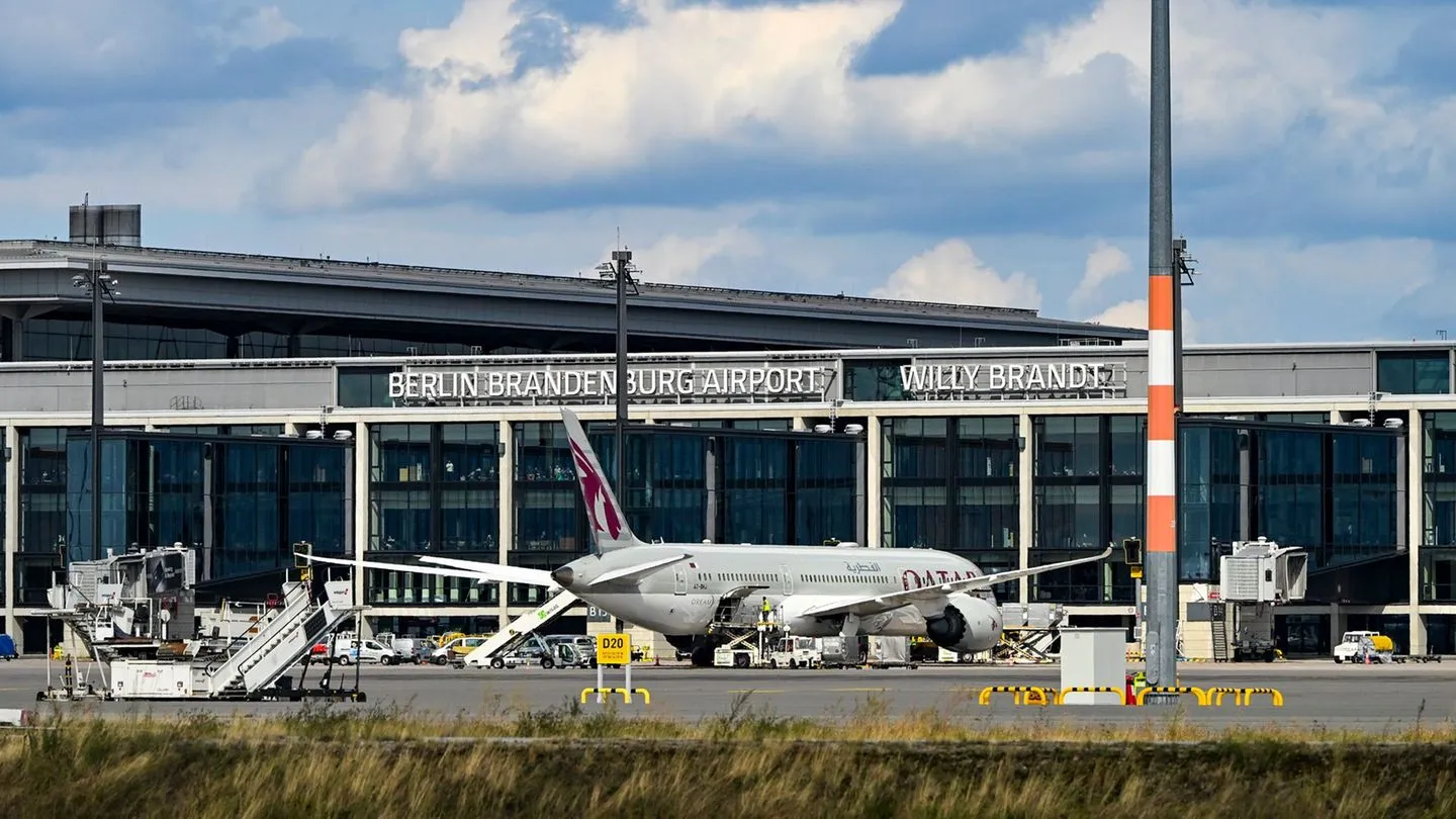 Flugplan-Analyse: Deutsche Flughäfen verlieren Ziele – höhere Abgaben bremsen Erholung