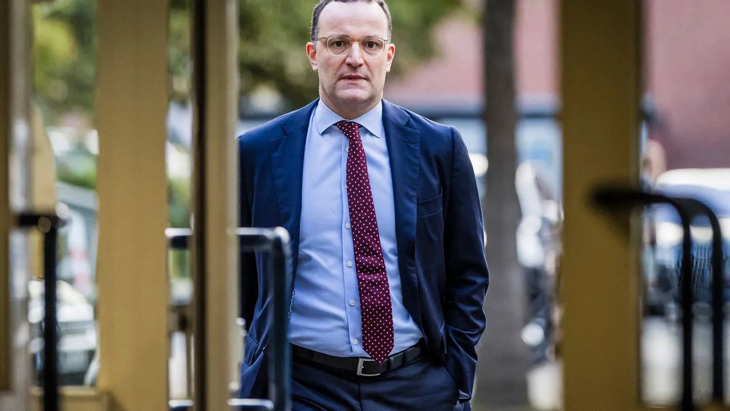 Bundestag: Jens Spahn verzichtet vorerst auf Sitz im Haushaltsausschuss